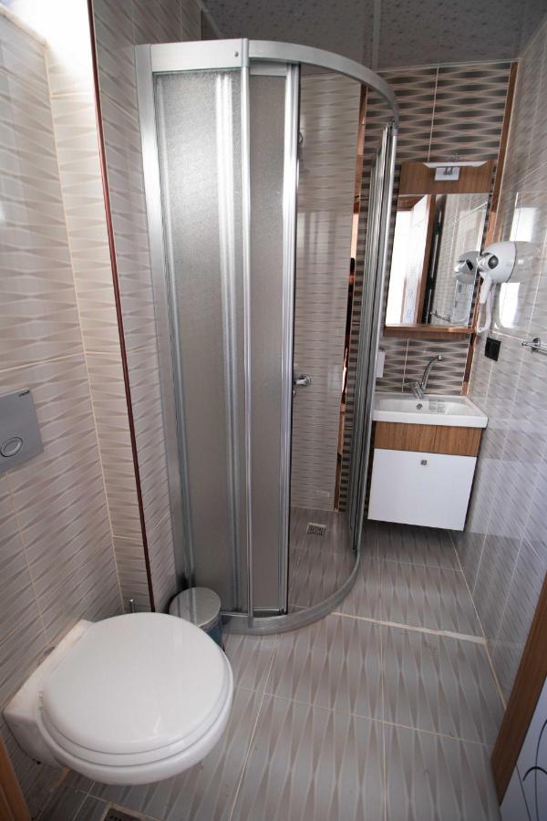 Ersoy Ikiz Otel อันตัลยา ภายนอก รูปภาพ