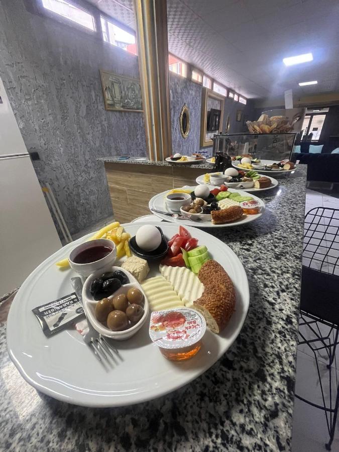 Ersoy Ikiz Otel อันตัลยา ภายนอก รูปภาพ